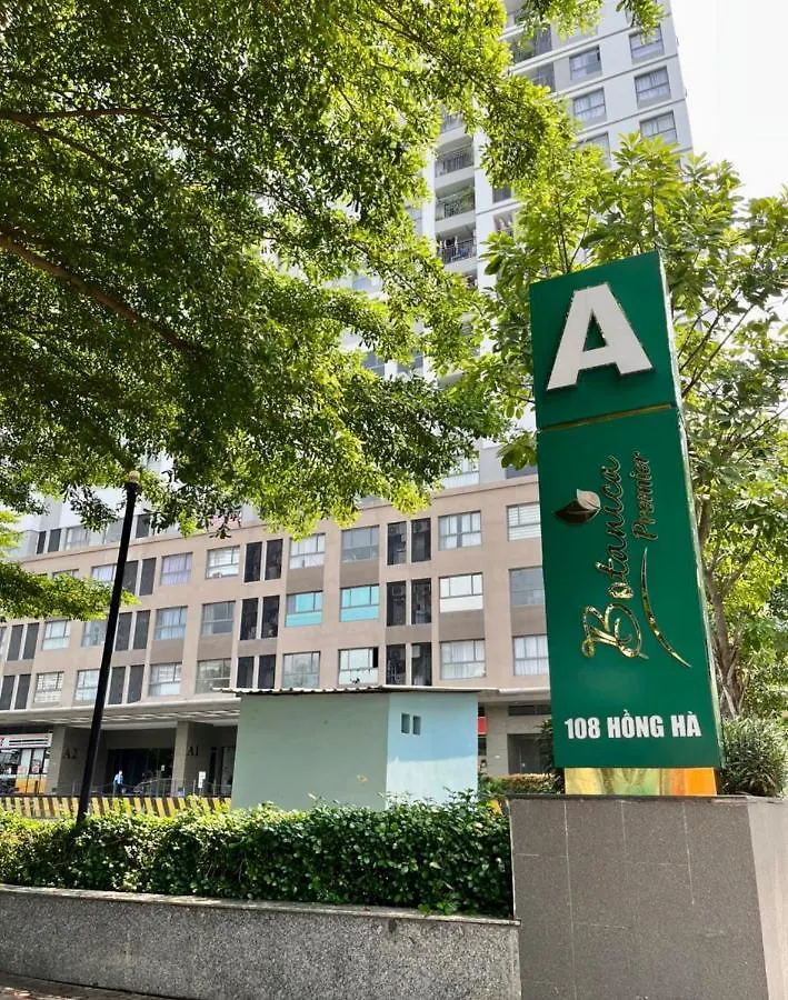 Botanica Premier Apartment - Near Tan Son Nhat Airport - 5 Minutes - Nice Ho Chi Minh City